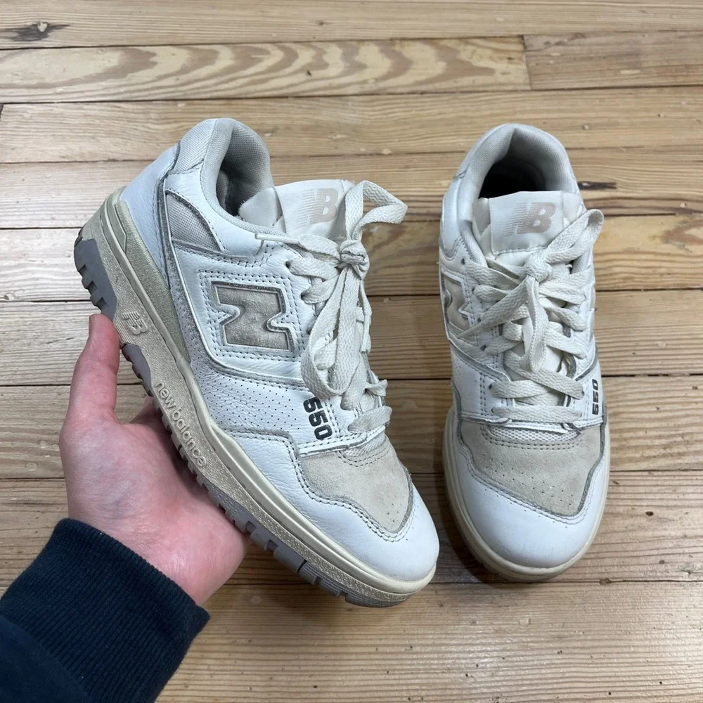 New Balance 550 Sea Salt Grey Women size 6 Retro Sneakers streetwear casual shoe